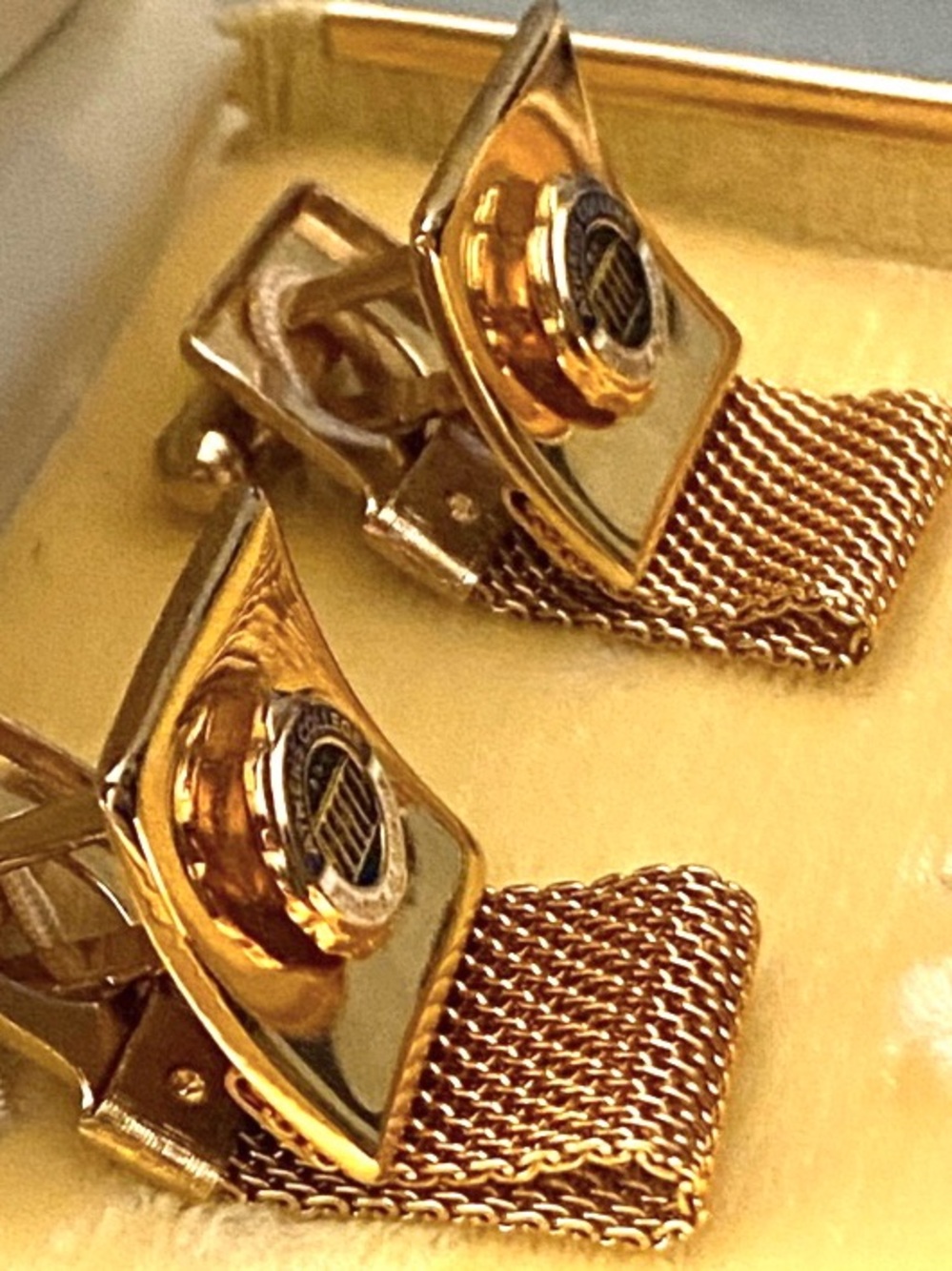 Vintage Men’s Cufflinks Athens College Athens Alabama Gold Metal in The Box